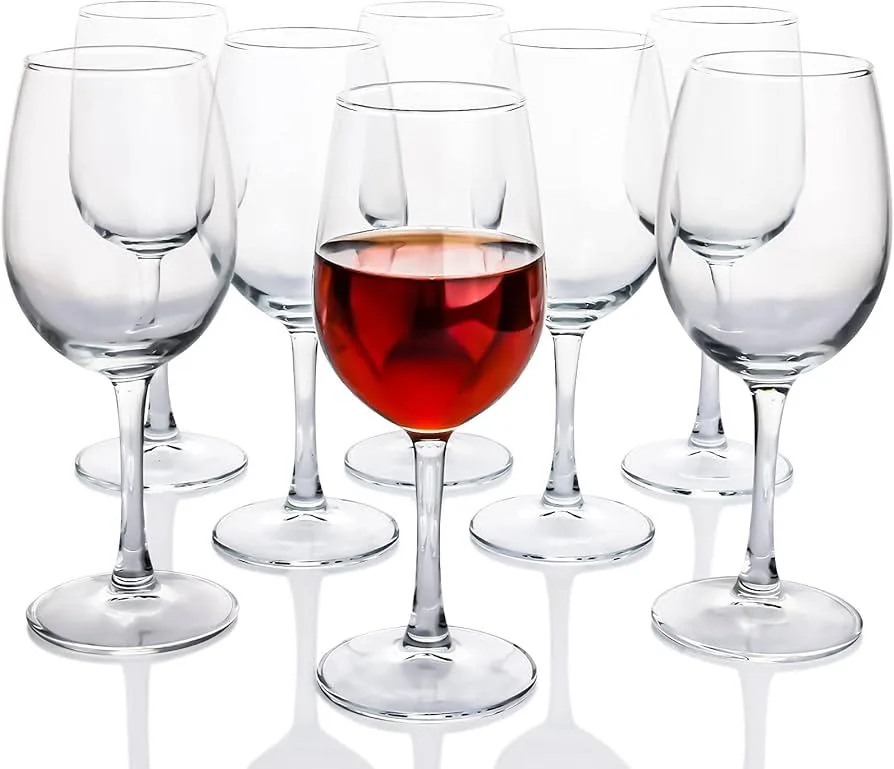 Lot de 8 verres à vin à pied
